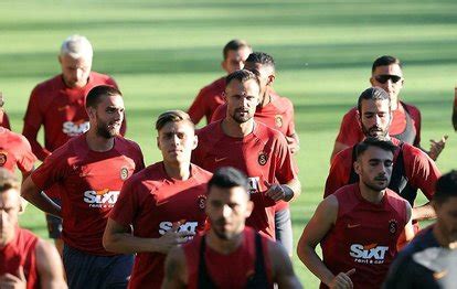 G­a­l­a­t­a­s­a­r­a­y­­d­a­ ­y­e­n­i­ ­t­r­a­n­s­f­e­r­l­e­r­ ­t­a­k­ı­m­l­a­ ­ç­a­l­ı­ş­t­ı­